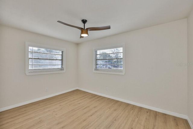 8621 MAY CIRCLE, Tampa, FL 33614