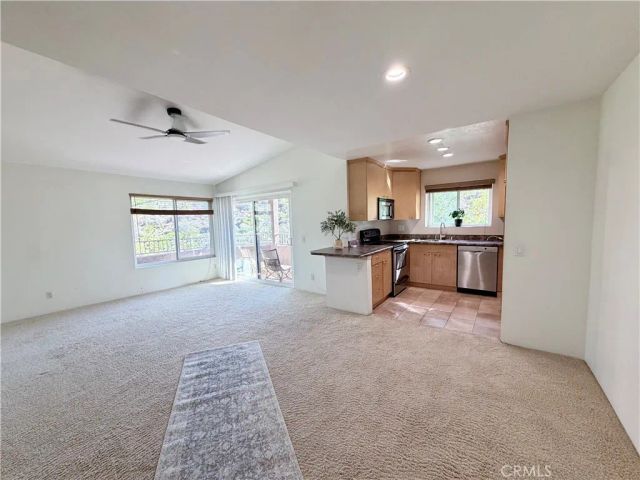 2500 San Gabriel, Corona, CA 92882