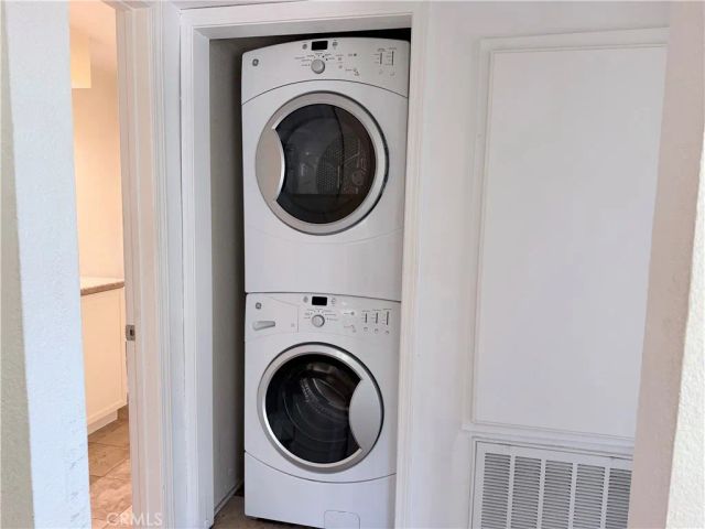 2500 San Gabriel, Corona, CA 92882