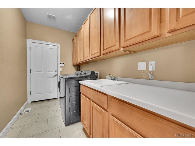 2764 Ironwood Cir, Erie, CO 80516