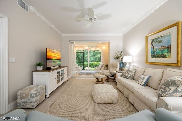 2400 Bayou LN 7509, Naples, FL 34112