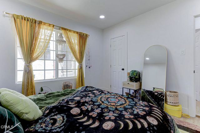 1255 W 85th Street, Los Angeles, CA 90044