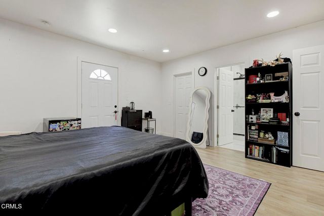 1255 W 85th Street, Los Angeles, CA 90044