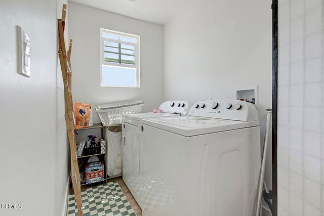 1255 W 85th Street, Los Angeles, CA 90044
