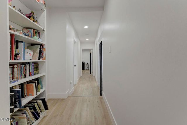 1255 W 85th Street, Los Angeles, CA 90044