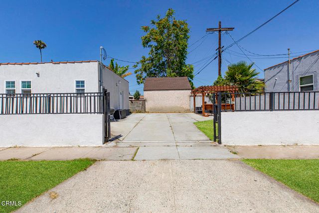 1255 W 85th Street, Los Angeles, CA 90044