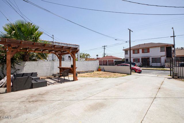 1255 W 85th Street, Los Angeles, CA 90044