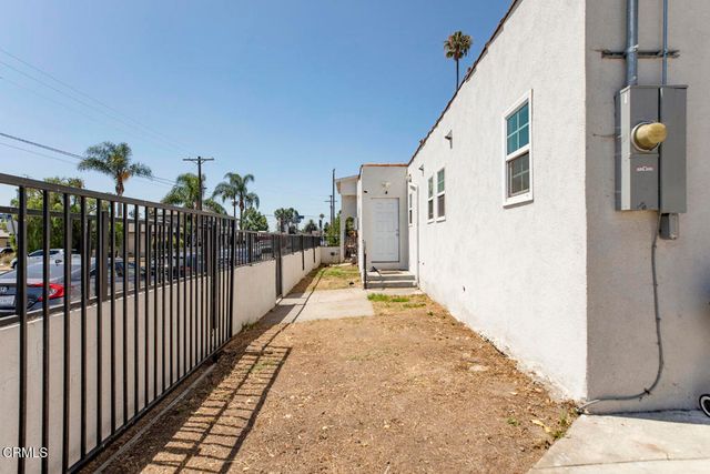 1255 W 85th Street, Los Angeles, CA 90044