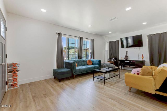 1255 W 85th Street, Los Angeles, CA 90044