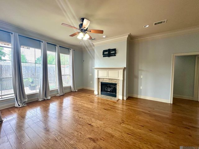 39339 Magazine Ave, Gonzales, LA 70737