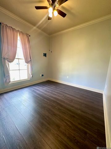 39339 Magazine Ave, Gonzales, LA 70737