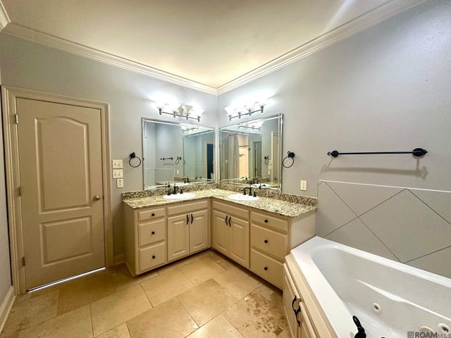 39339 Magazine Ave, Gonzales, LA 70737