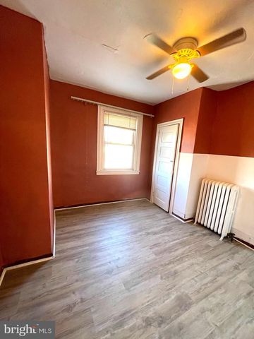 161 W RUSCOMB ST, Philadelphia, PA 19120