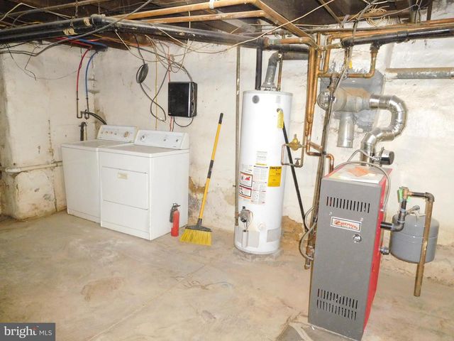 161 W RUSCOMB ST, Philadelphia, PA 19120