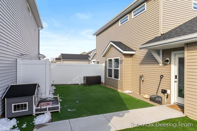 6648 Promenade Street, Rockford, MI 49341