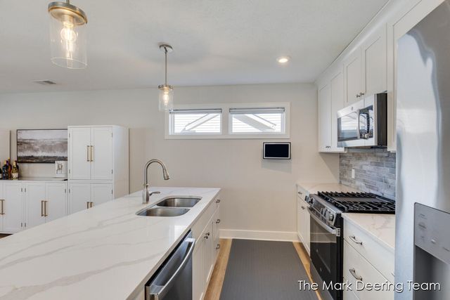 6648 Promenade Street, Rockford, MI 49341