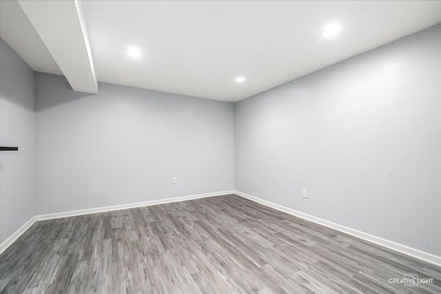 102 Chelsea Avenue, Sugar Grove, IL 60554