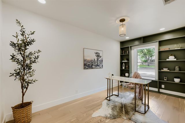 509 Westmorland DR, Austin, TX 78745