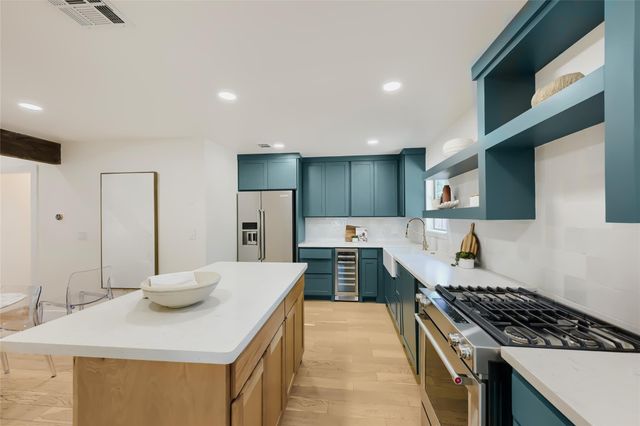 509 Westmorland DR, Austin, TX 78745