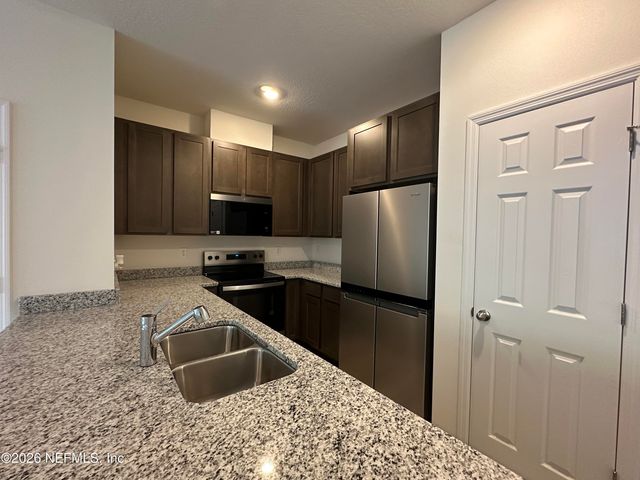 162 BEACH PALM Court, St. Augustine, FL 32086