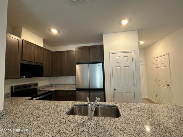 162 BEACH PALM Court, St. Augustine, FL 32086