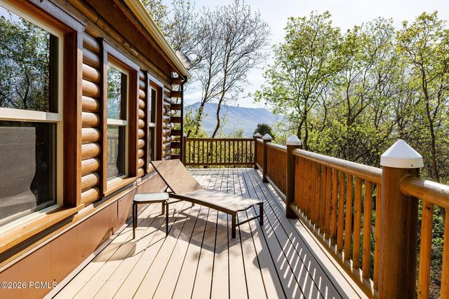 2725 E 3500, Eden, UT 84310