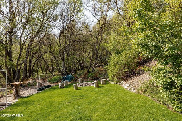 2725 E 3500, Eden, UT 84310