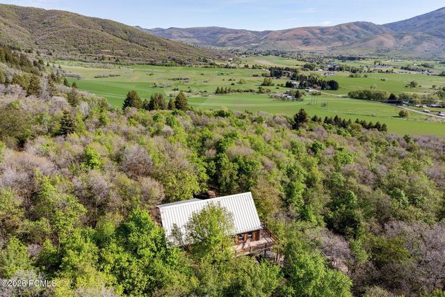 2725 E 3500, Eden, UT 84310
