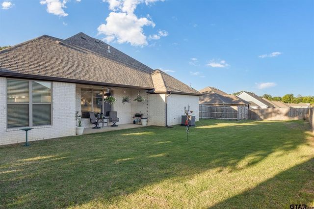 110 Rose Row Lane, Winona, TX 75792