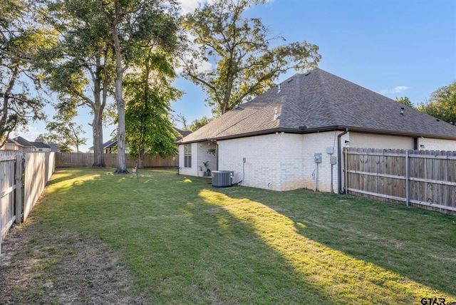 110 Rose Row Lane, Winona, TX 75792