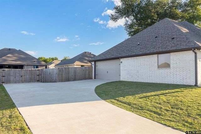 110 Rose Row Lane, Winona, TX 75792