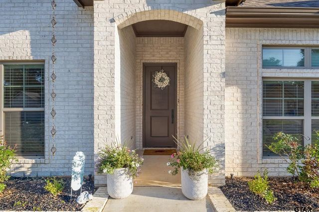 110 Rose Row Lane, Winona, TX 75792