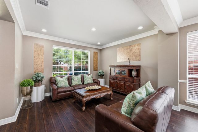 1432 Honey Locust Drive, Plano, TX 75023