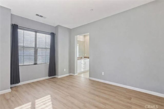 21982 Moveo Drive, Saugus, CA 91350