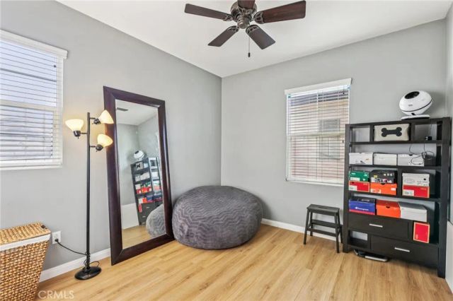 21982 Moveo Drive, Saugus, CA 91350