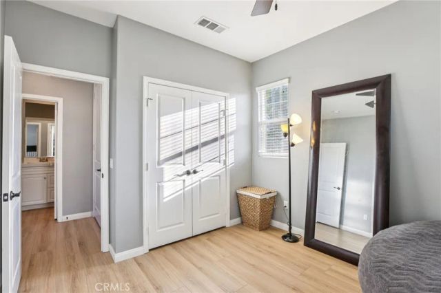 21982 Moveo Drive, Saugus, CA 91350