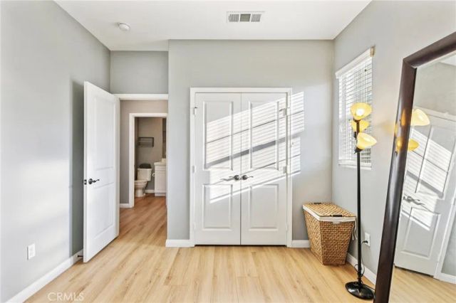 21982 Moveo Drive, Saugus, CA 91350