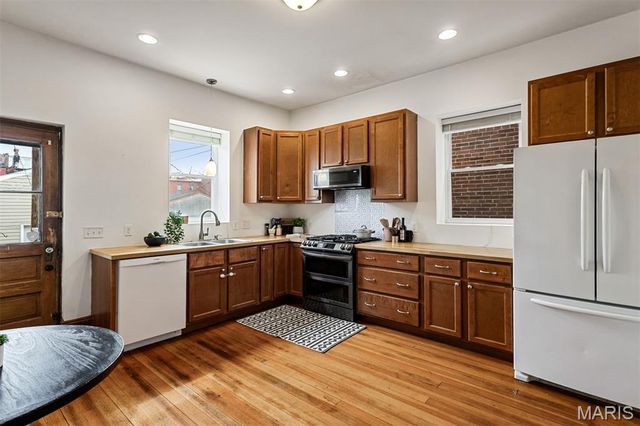 2650 Pennsylvania Avenue, St Louis, MO 63118