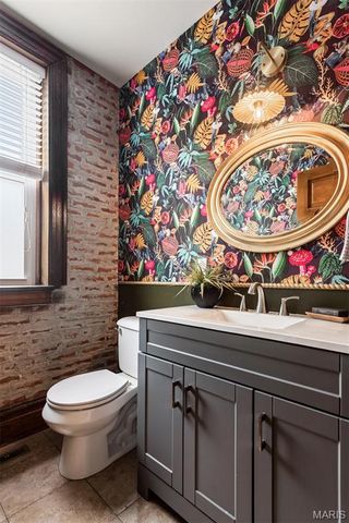 2650 Pennsylvania Avenue, St Louis, MO 63118