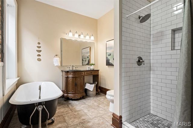 2650 Pennsylvania Avenue, St Louis, MO 63118