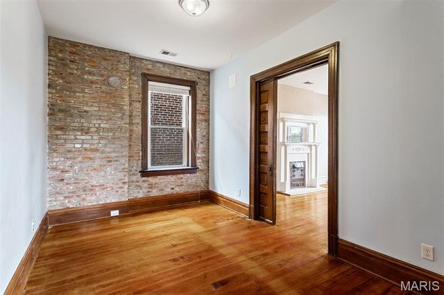 2650 Pennsylvania Avenue, St Louis, MO 63118