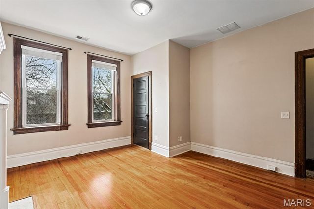 2650 Pennsylvania Avenue, St Louis, MO 63118