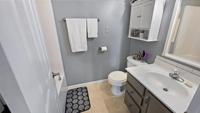 608 Stone Creek Pass, Clio, MI 48420