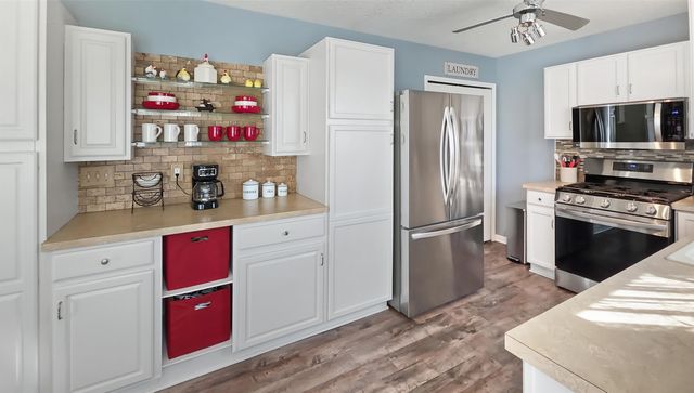 608 Stone Creek Pass, Clio, MI 48420