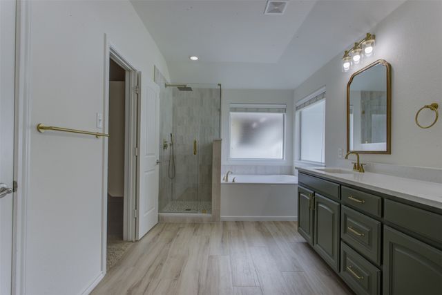 5025 Bacon Drive, Fort Worth, TX 76244