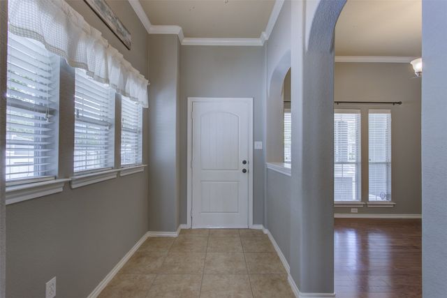 5025 Bacon Drive, Fort Worth, TX 76244