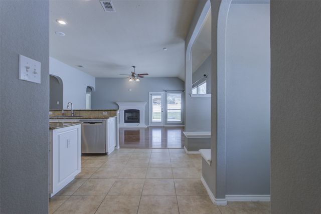 5025 Bacon Drive, Fort Worth, TX 76244