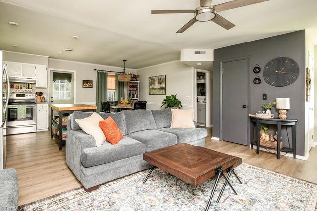 1515 Ann Arbor Avenue, High Point, NC 27265