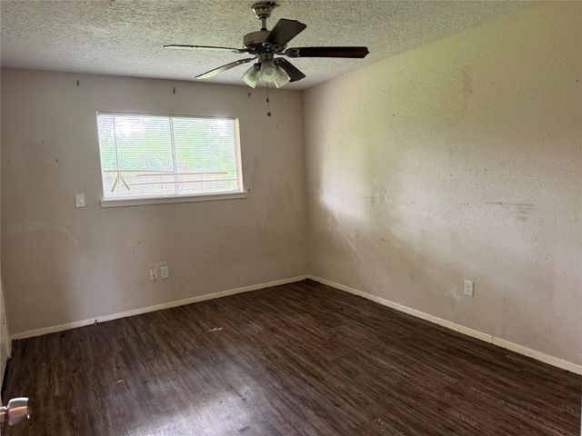 17234 Heritage Bay Drive, Webster, TX 77598
