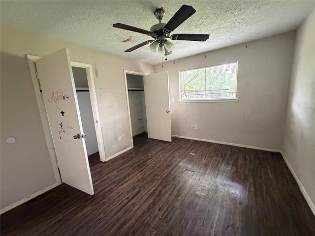 17234 Heritage Bay Drive, Webster, TX 77598